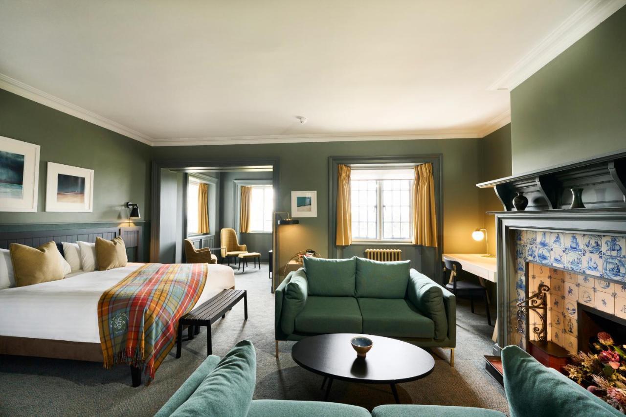 Royal Marine Hotel 4*