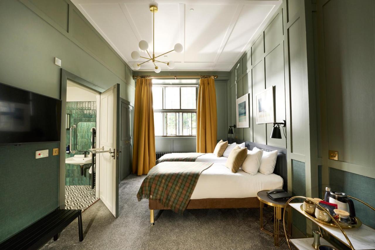 Royal Marine Hotel 4*